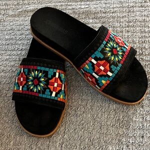 Johnny Was Embroidered Flat Slide New with box